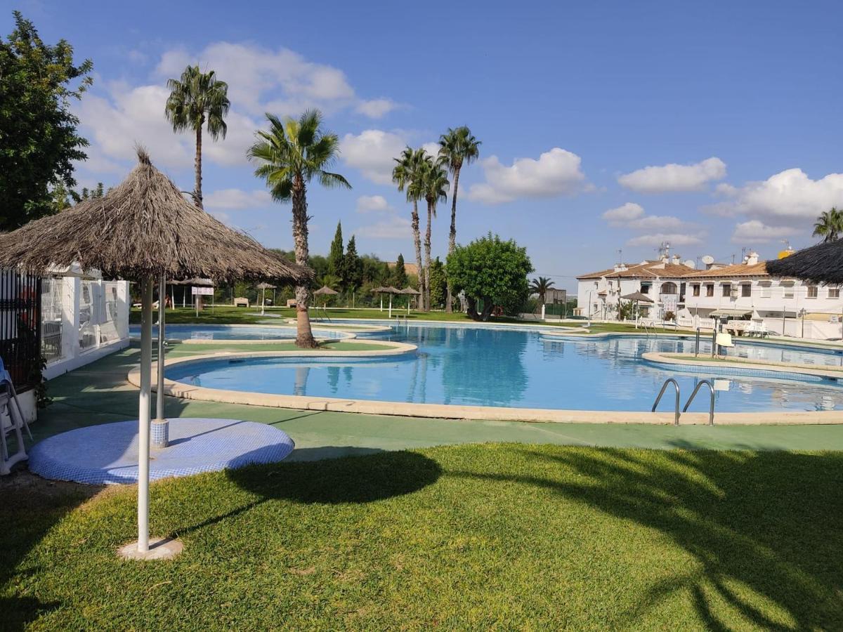 Costa Blanca Bungalow Lago Jardin Frente Piscina 4 Personas #Prp001 By Stay Orihuela Costa Torrevieja Exterior photo